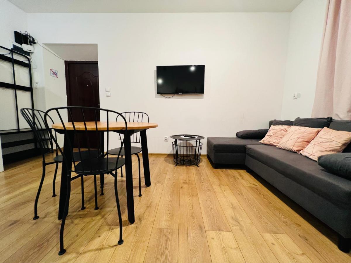Melody Apartment Красков Екстериор снимка