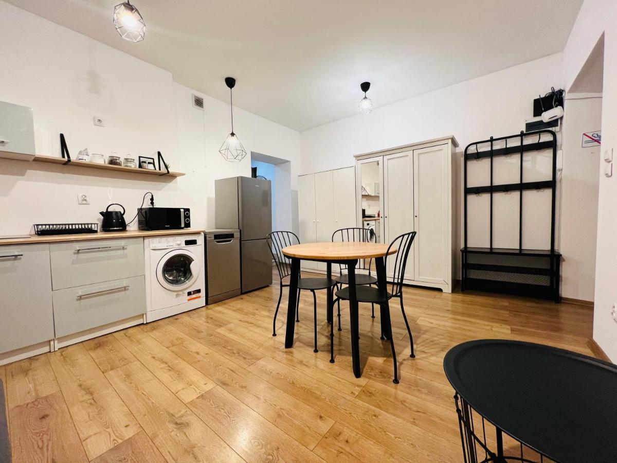 Melody Apartment Красков Екстериор снимка